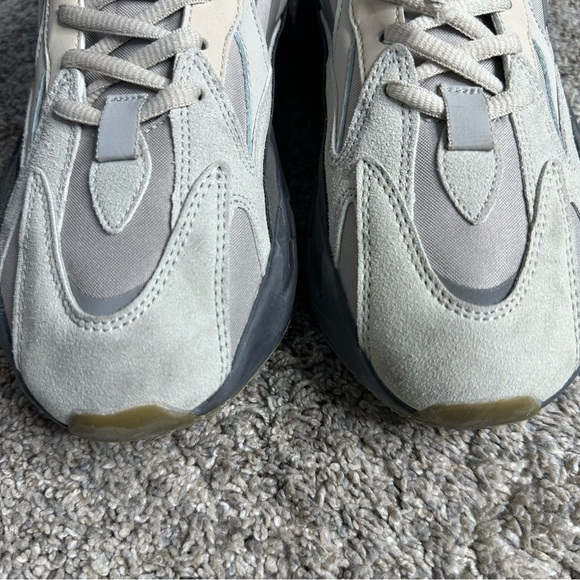 adidas Yeezy Boost 700 V2 Tephra sneakers 7 tennis shoes gym street gray comfort - Picture 5 of 12